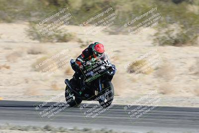 media/Dec-07-2025-CVMA (Sun) [[3e7d2de5dc]]/Race 8-Middleweight Shootout/